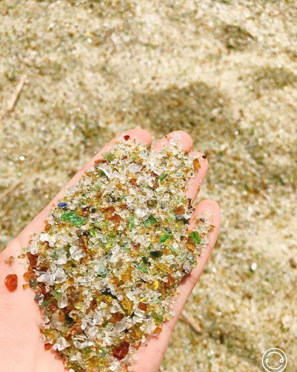 bãi biển thủy tinh